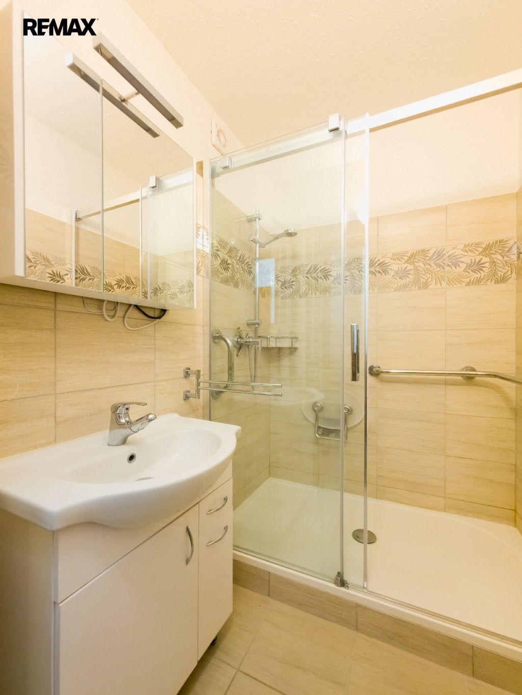 Prodej bytu 2+1 62 m² - foto 4
