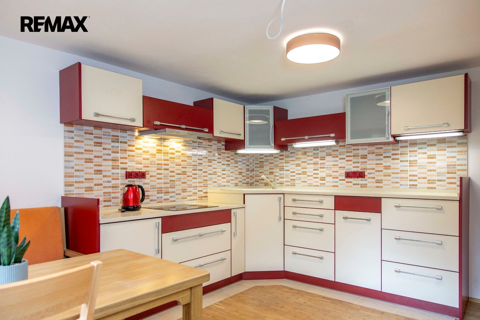 Prodej nemovitosti 8314 m² - foto 17