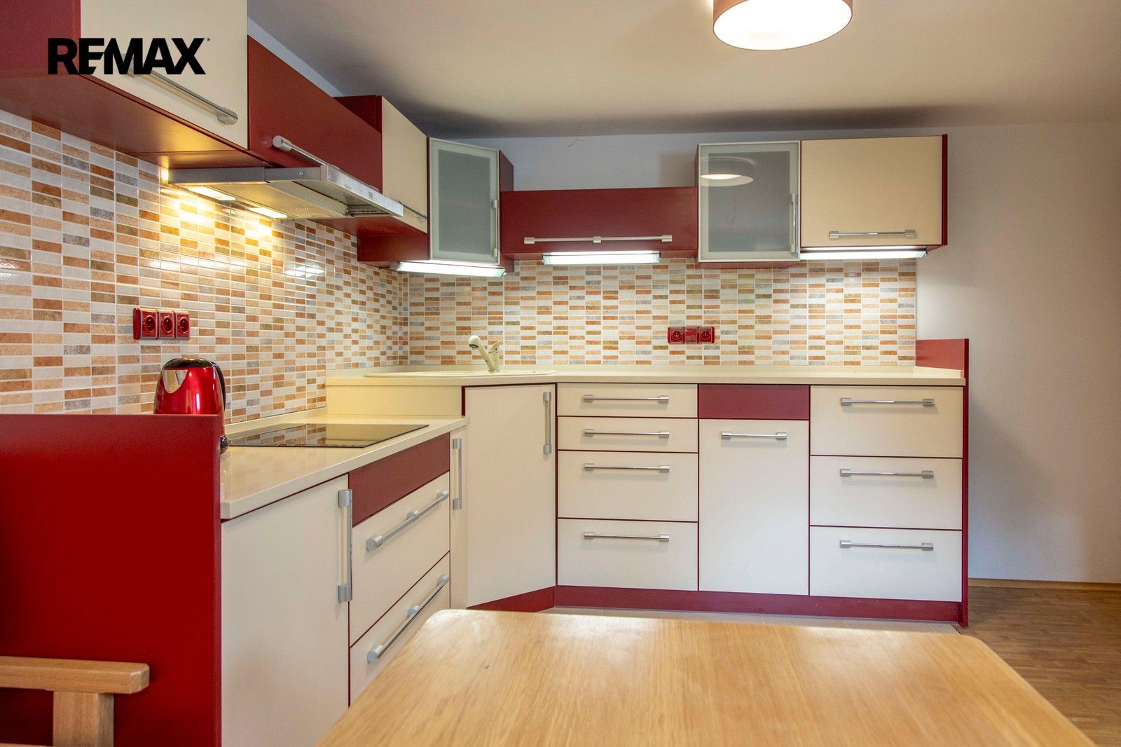 Prodej nemovitosti 8314 m² - foto 18