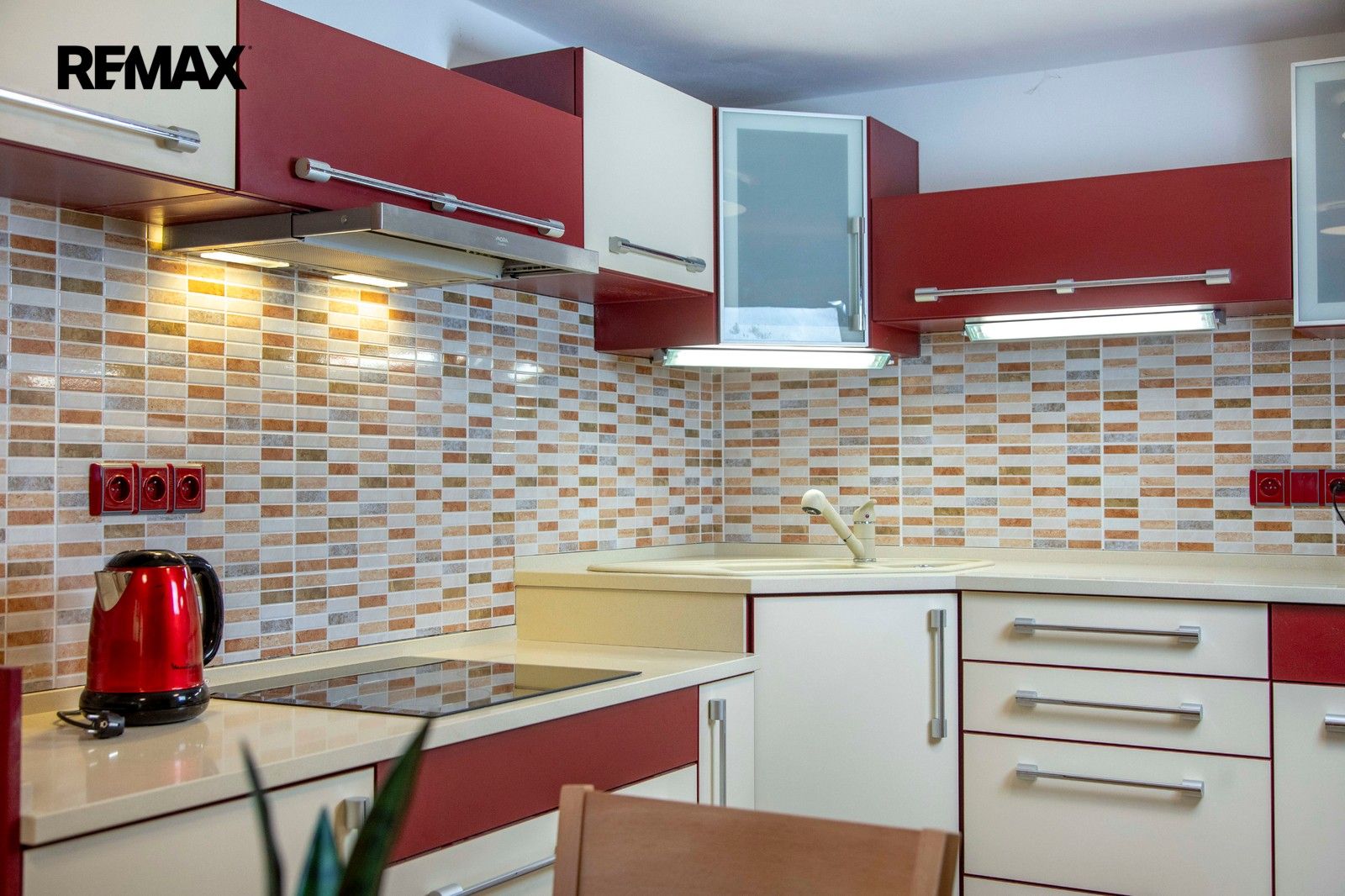 Prodej nemovitosti 8314 m² - foto 19