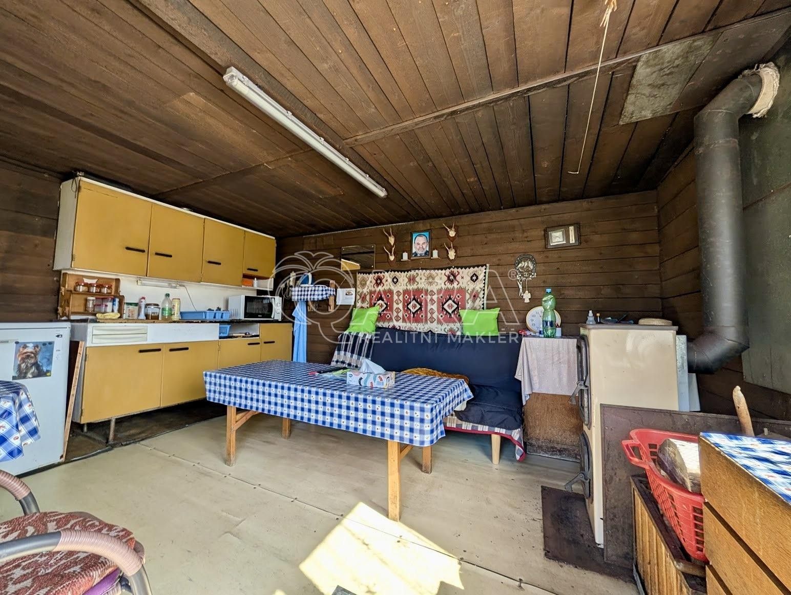 Prodej pozemku 665 m² - foto 8