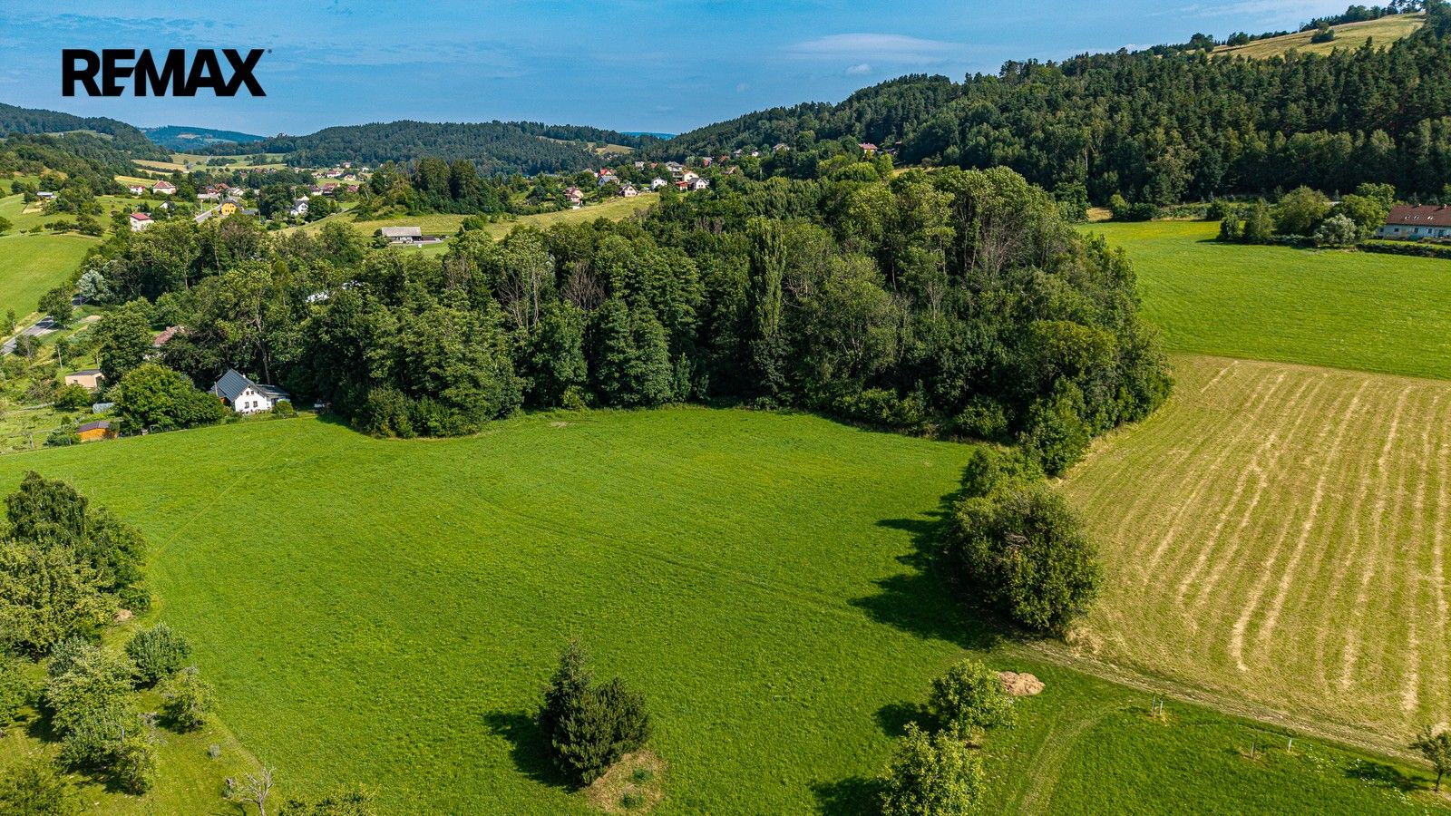 Prodej pozemku 36931 m² - foto 4
