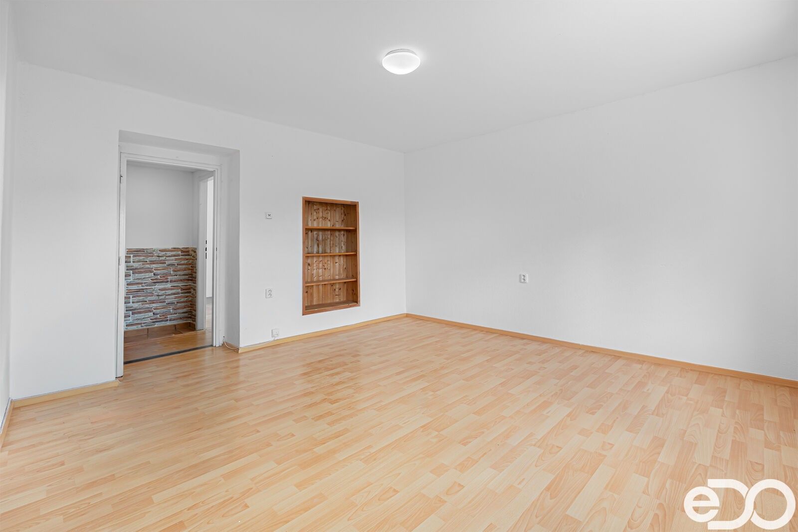 Prodej bytu 2+1 59 m² - foto 2