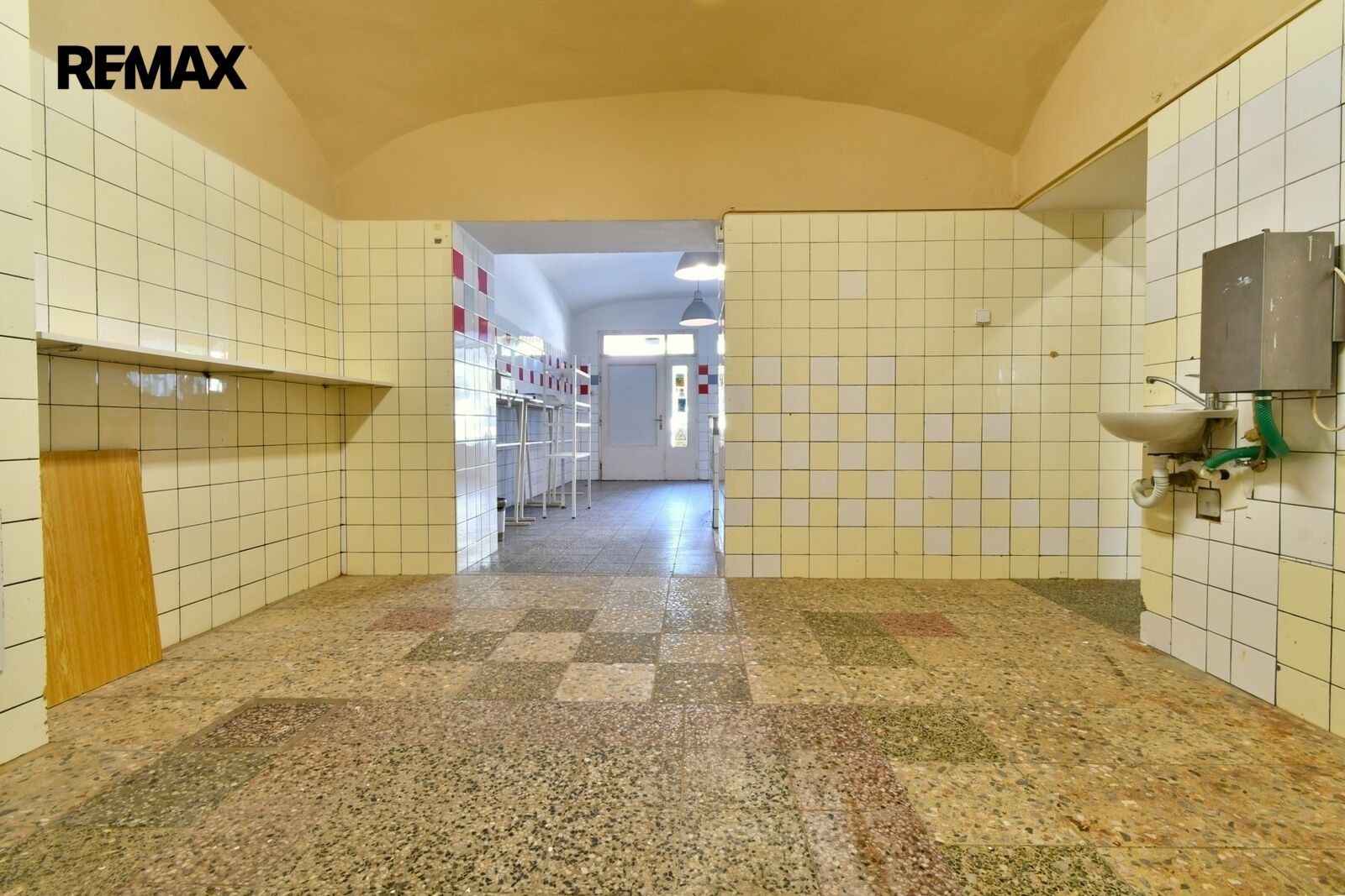 Pronájem komerčního prostoru 126 m² - foto 6