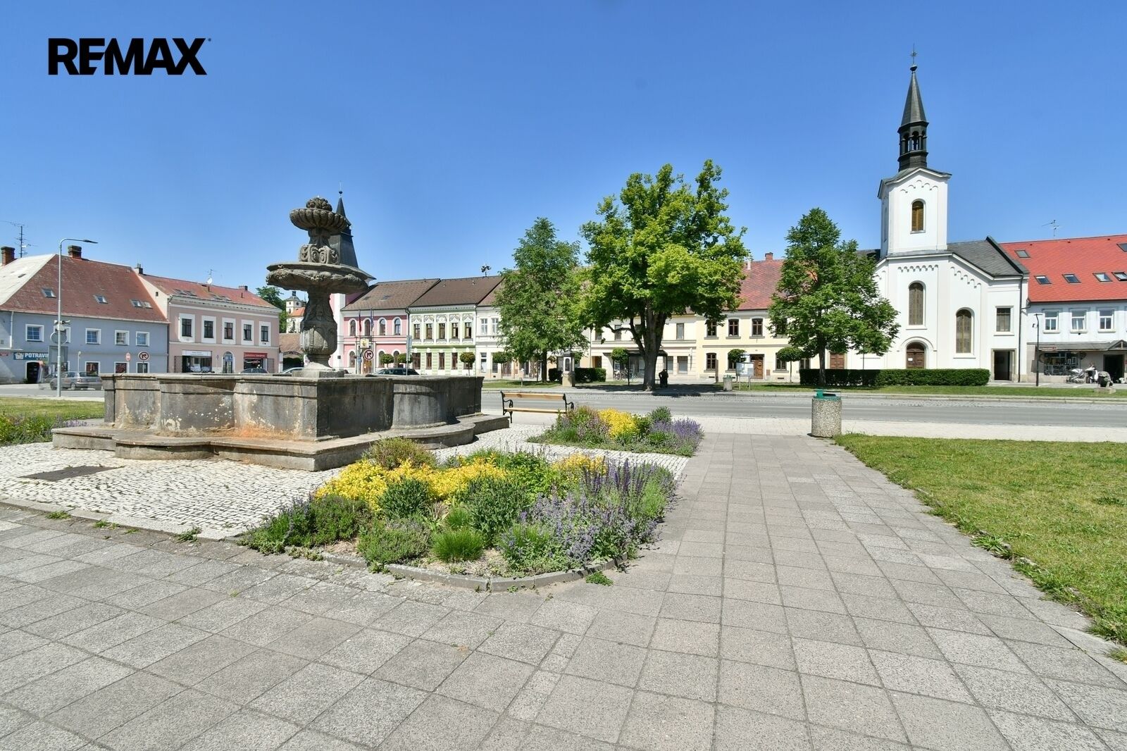 Pronájem komerčního prostoru 126 m² - foto 17