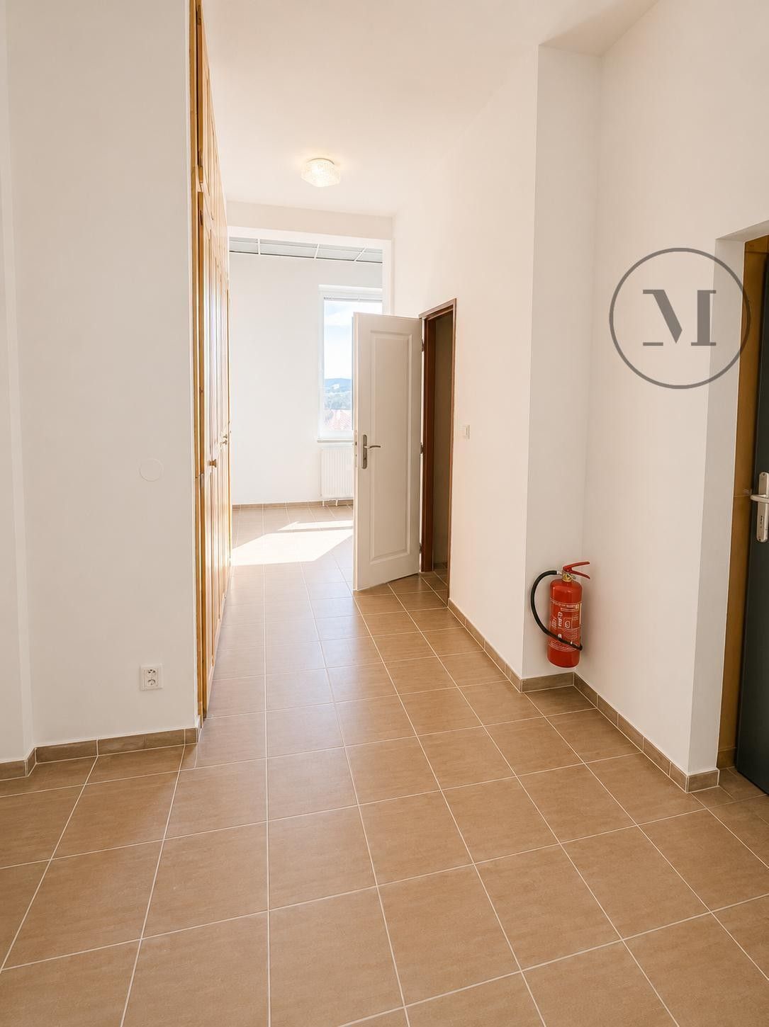 Prodej komerčního prostoru 423 m² - foto 16