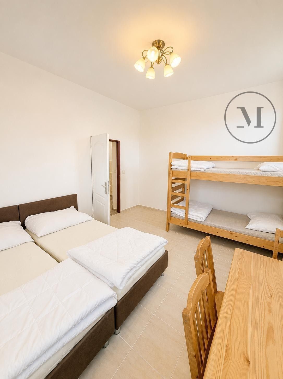 Prodej komerčního prostoru 423 m² - foto 12