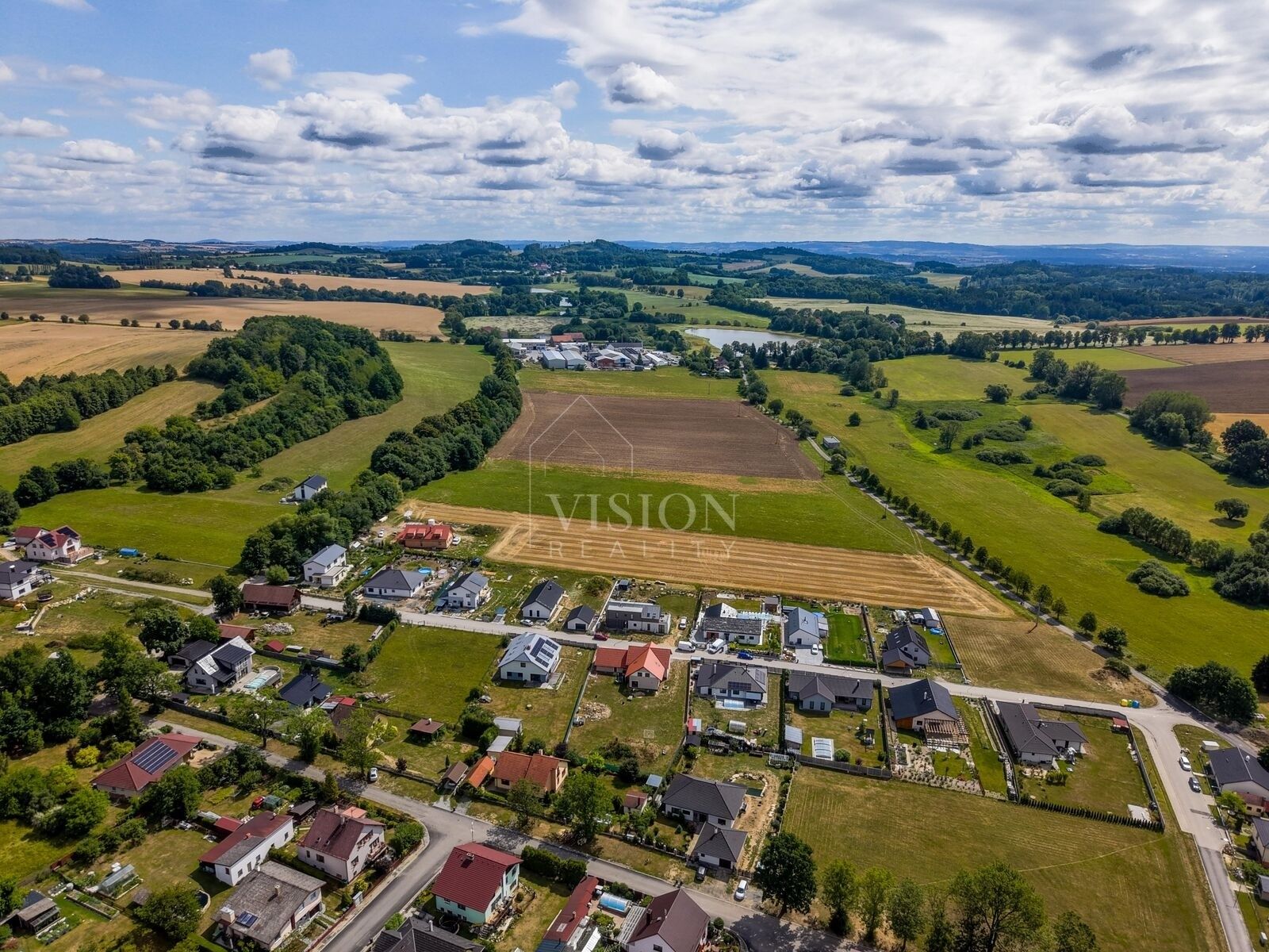 Prodej pozemku 18247 m² - foto 7