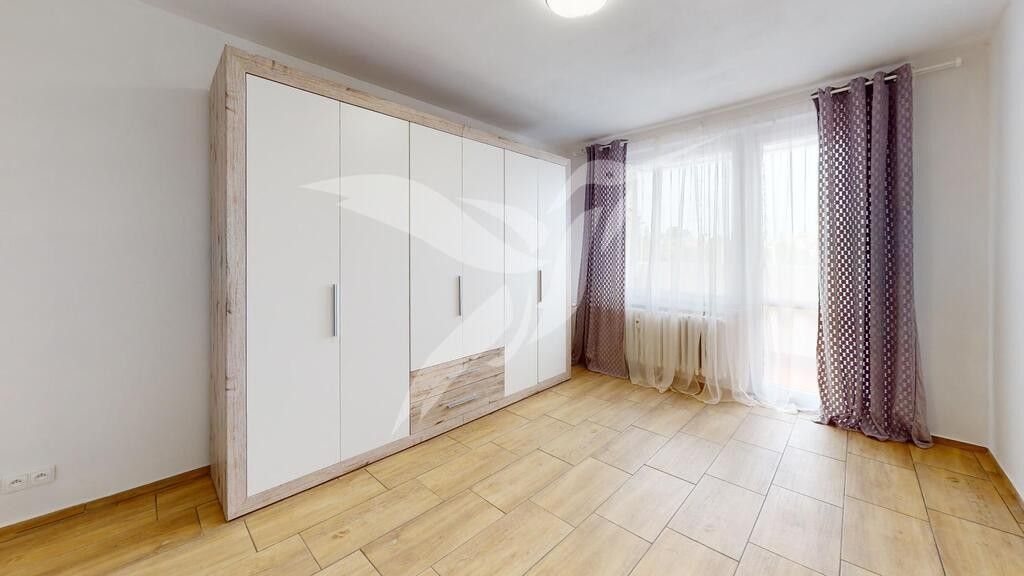 Pronájem bytu 2+1 61 m² - foto 6