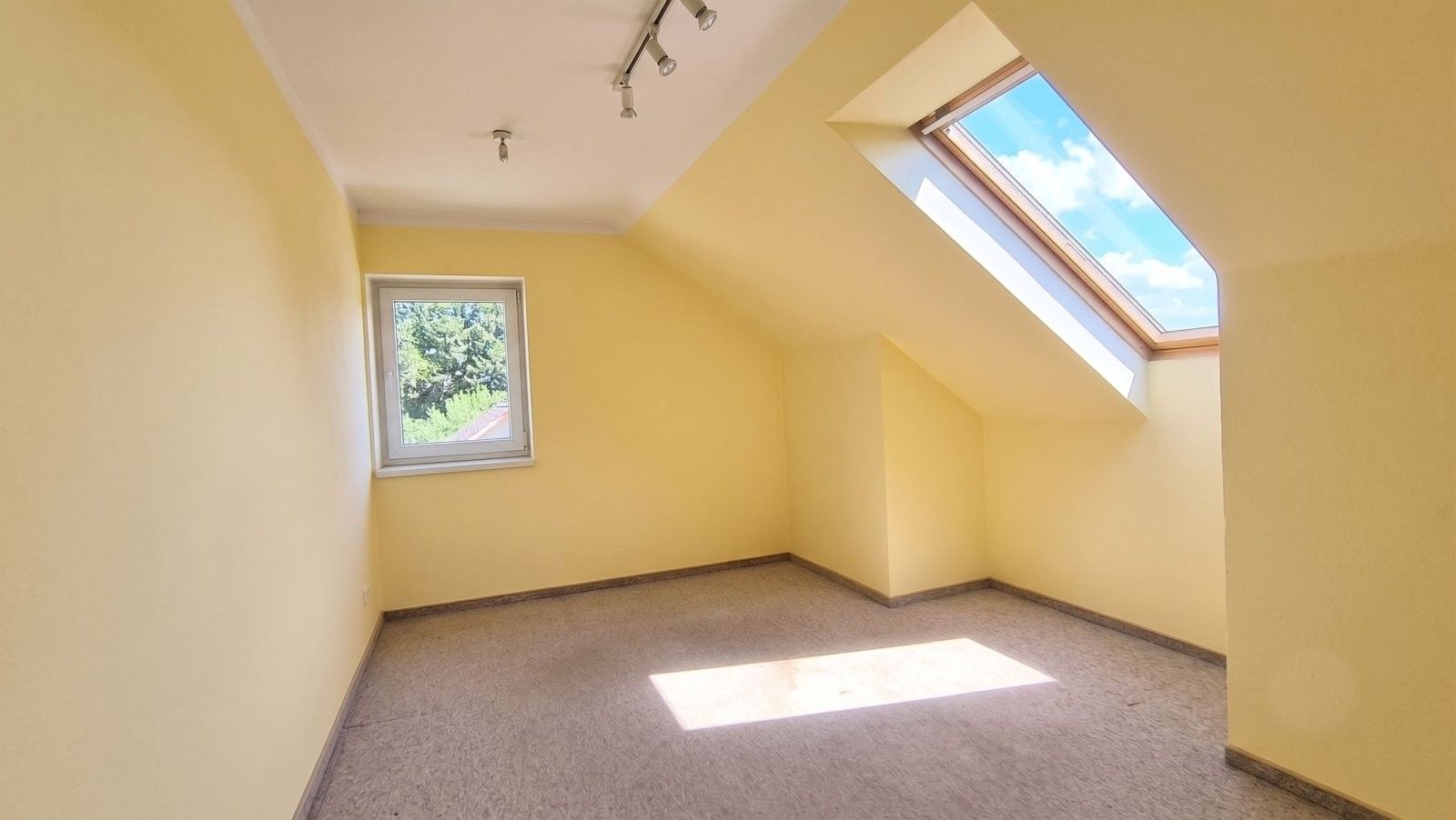 Prodej domu 220 m² - foto 14