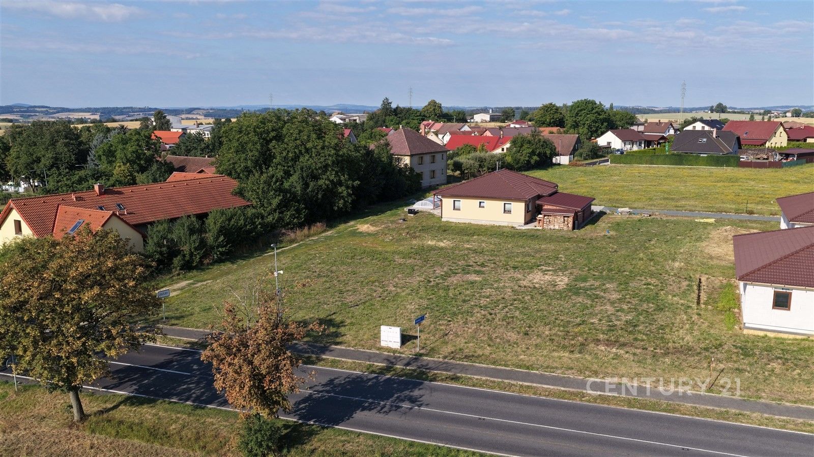 Prodej pozemku 965 m² - foto 9