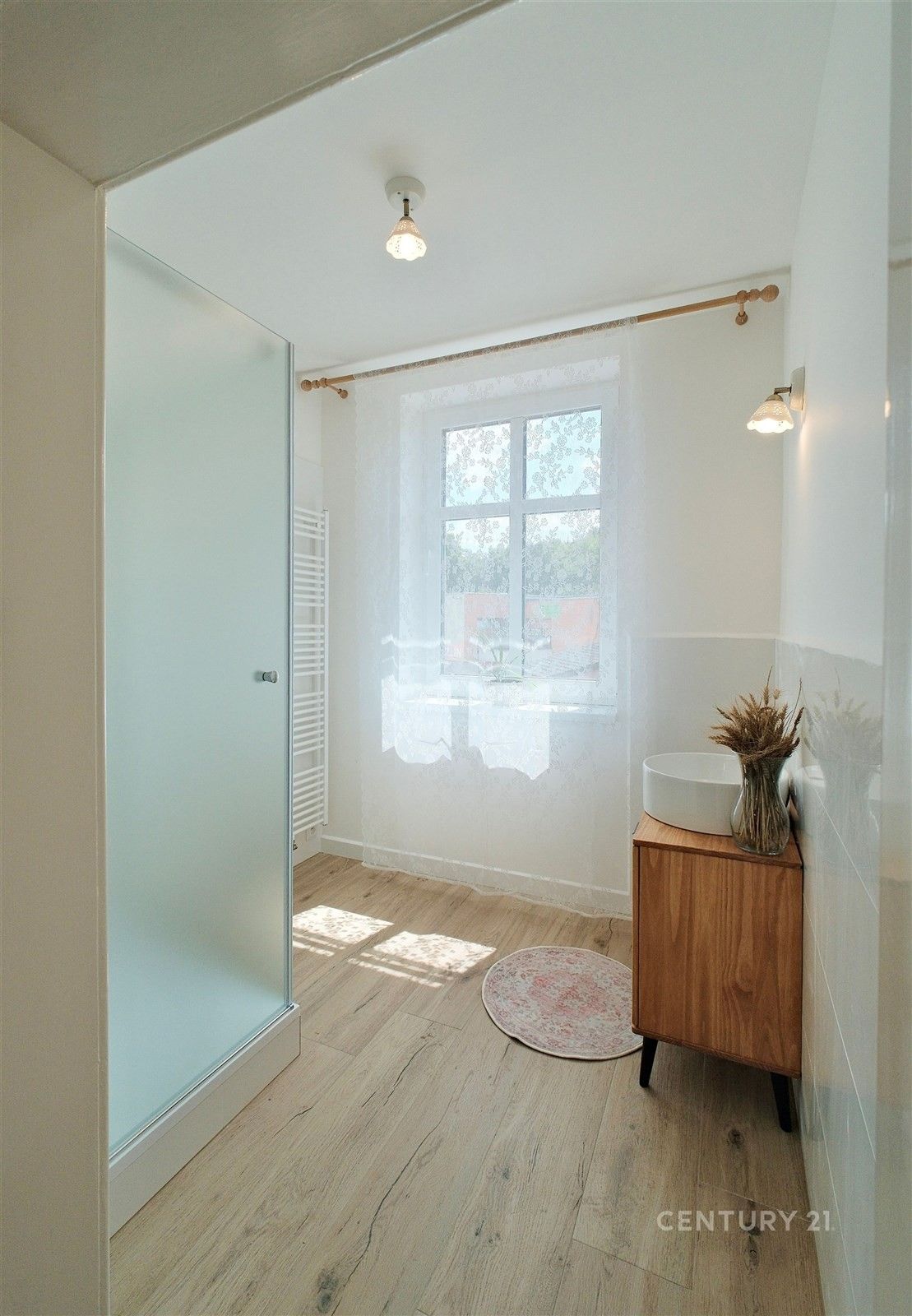 Pronájem bytu 4+1 130 m² - foto 17