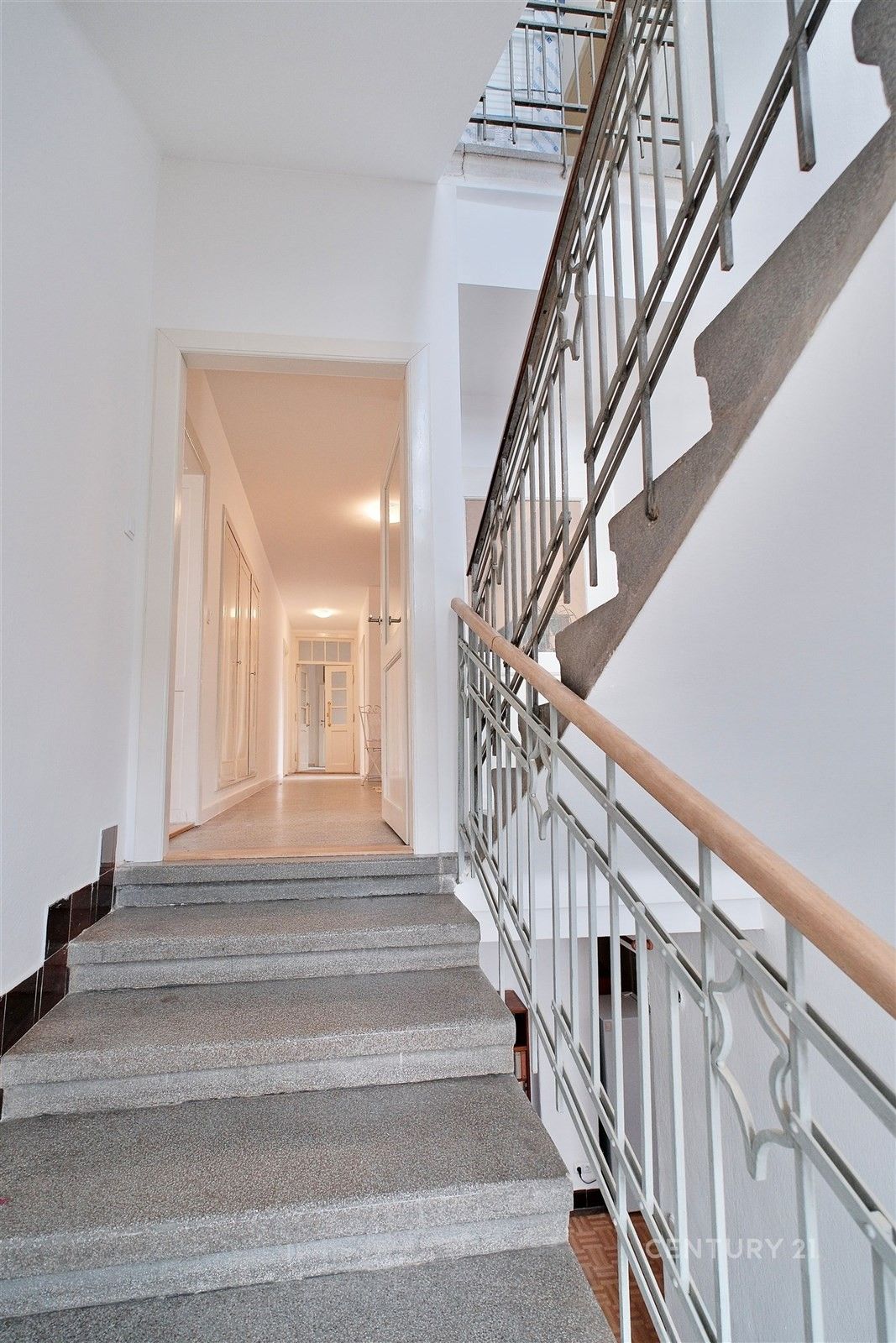 Pronájem bytu 4+1 130 m² - foto 24