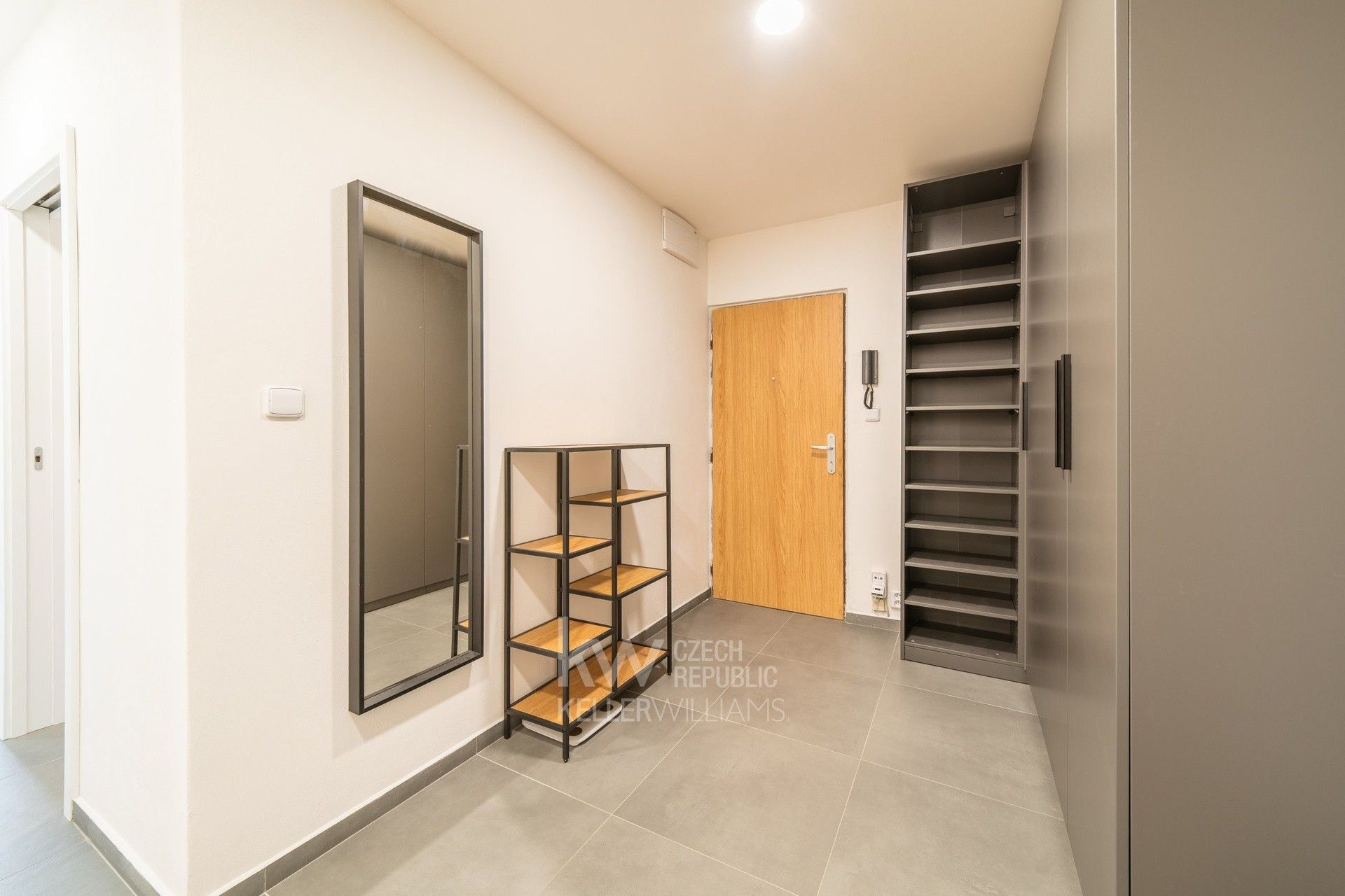 Prodej bytu 2+1 62 m² - foto 3