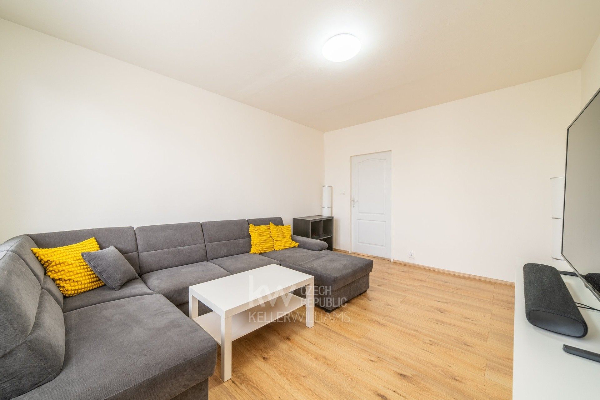 Prodej bytu 2+1 62 m² - foto 2