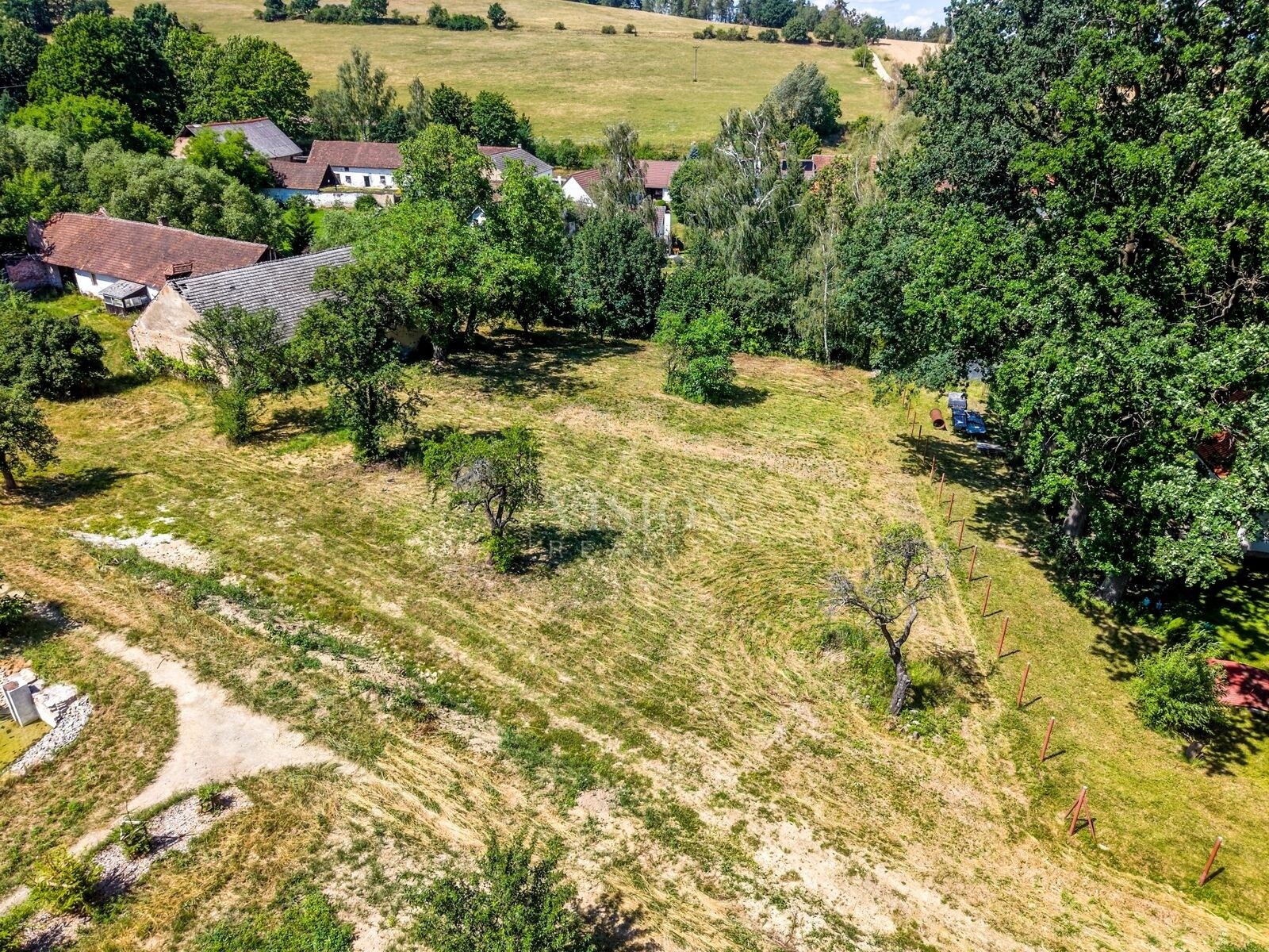 Prodej pozemku 1490 m² - foto 9