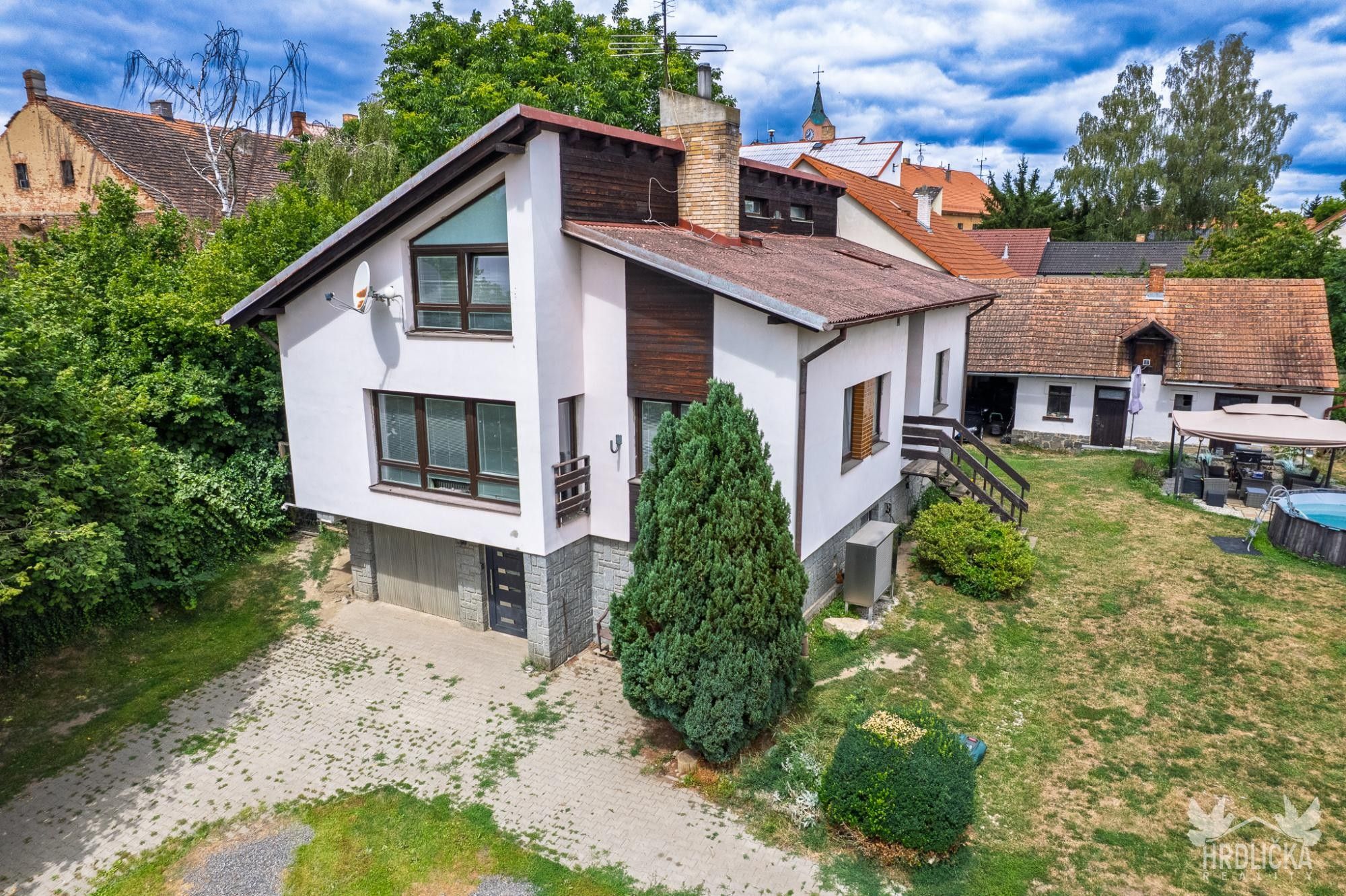 Prodej domu 250 m² - foto 1