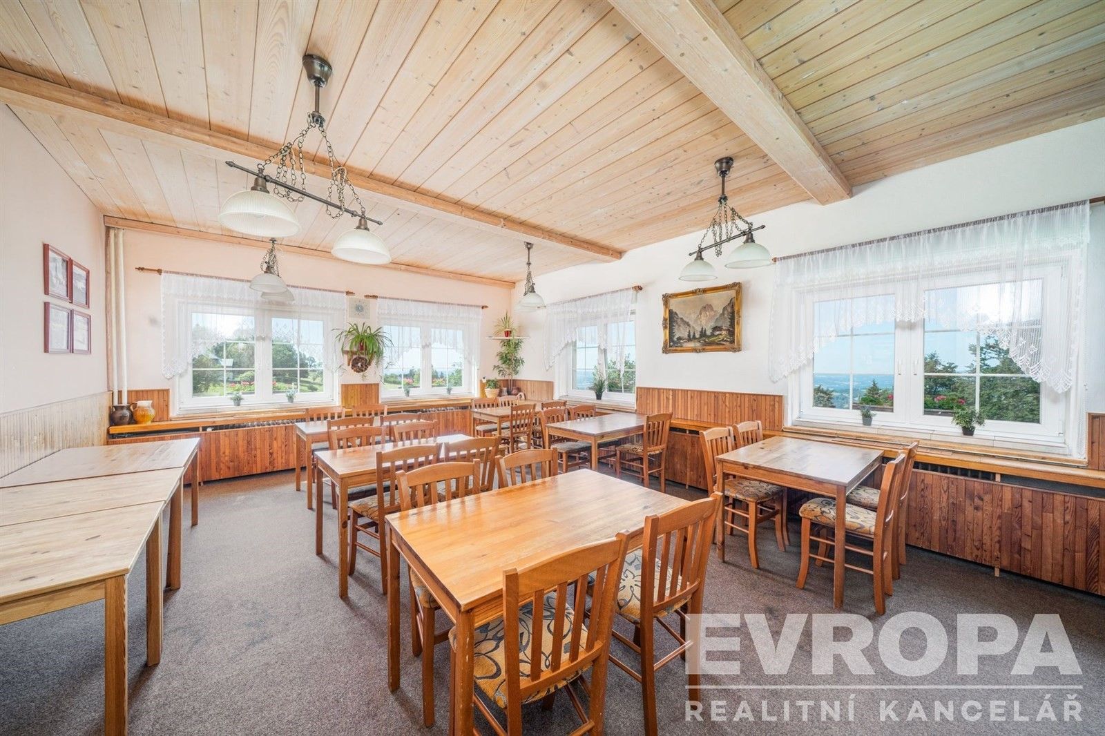 Prodej komerčního prostoru 425 m² - foto 6