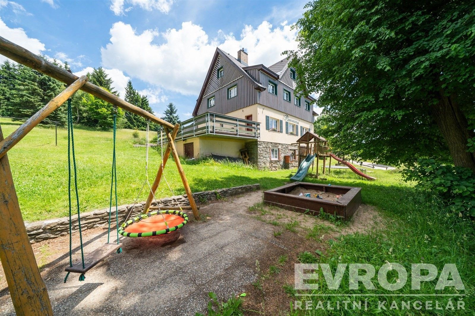 Prodej komerčního prostoru 425 m² - foto 5