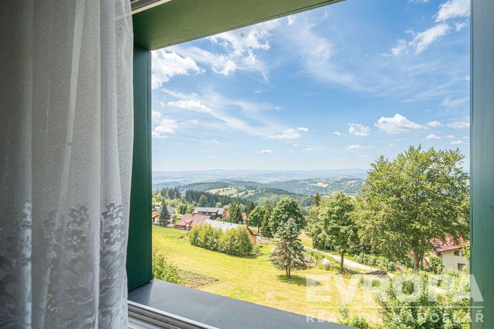 Prodej komerčního prostoru 425 m² - foto 24