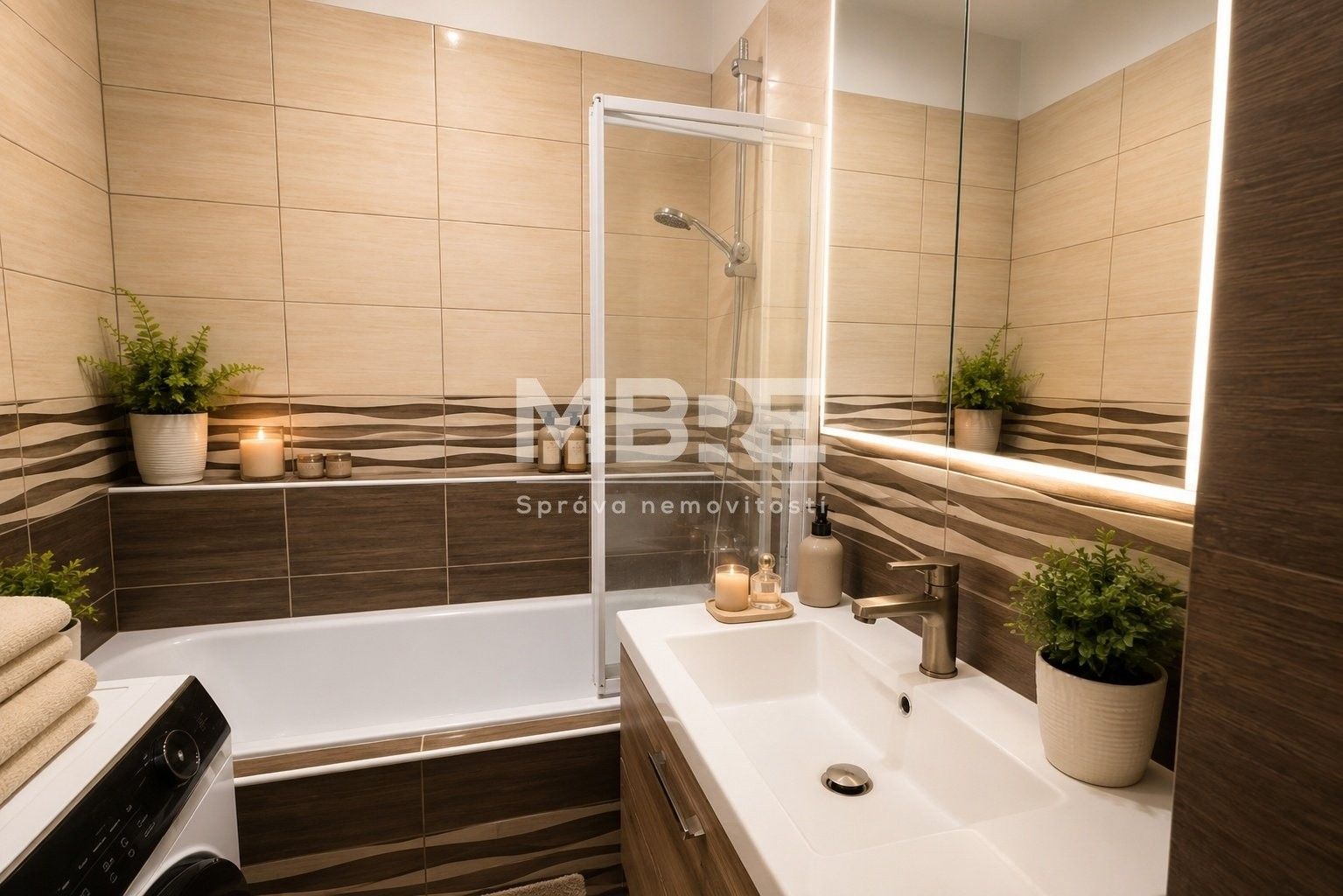 Pronájem bytu 3+1 70 m² - foto 5