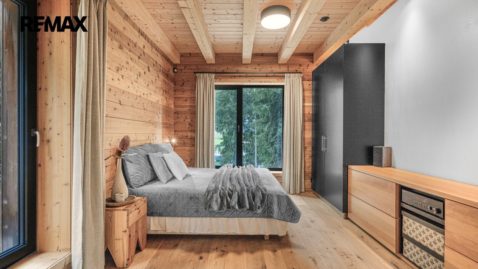 Prodej domu 439 m² - foto 4