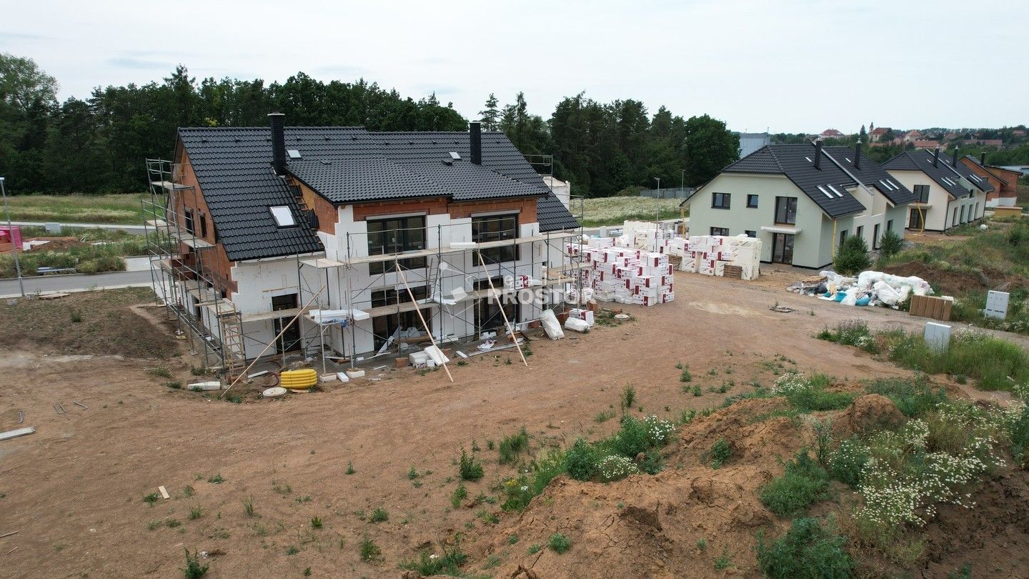 Prodej bytu 2+kk 73 m² - foto 2