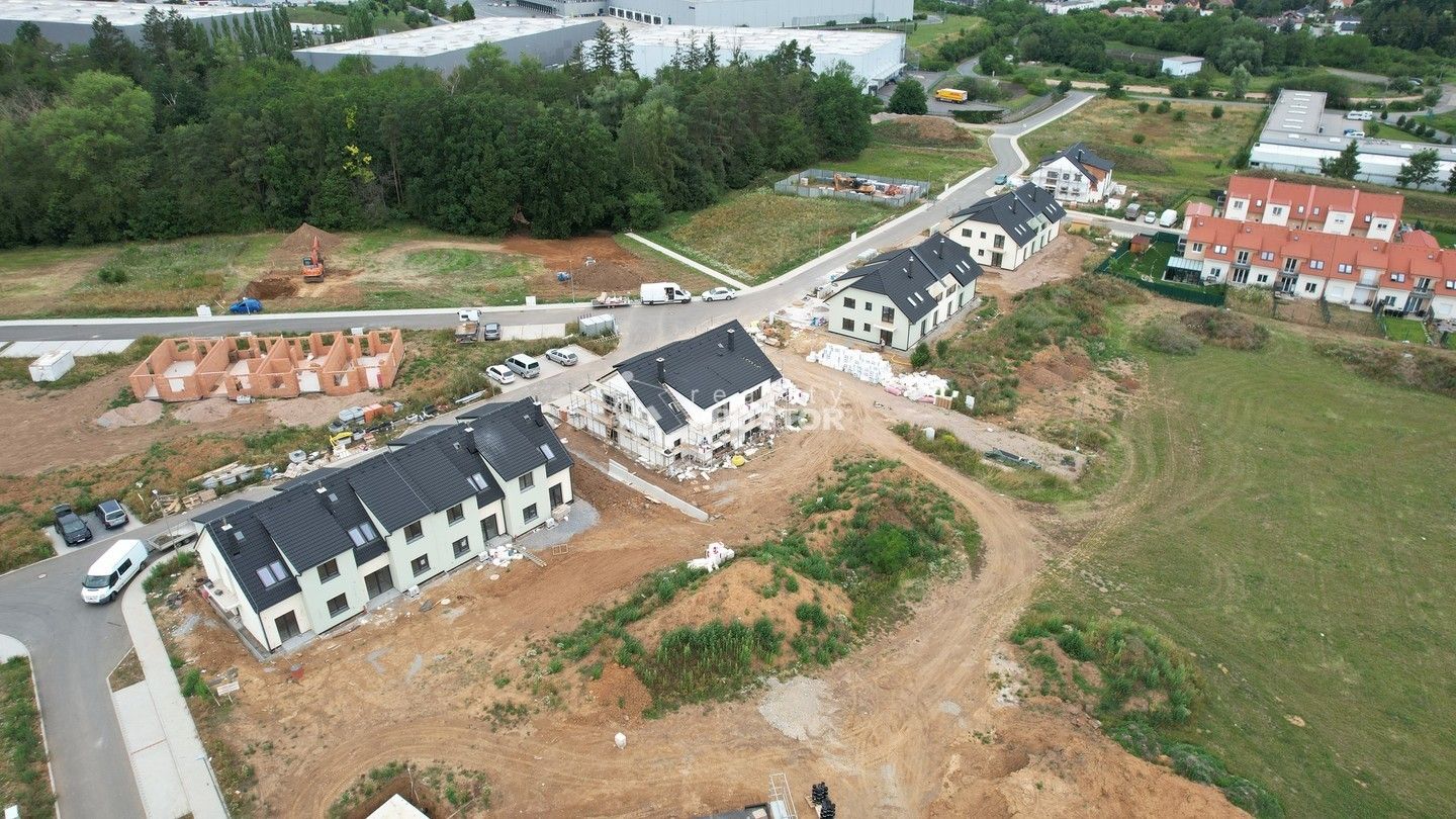 Prodej bytu 2+kk 73 m² - foto 18
