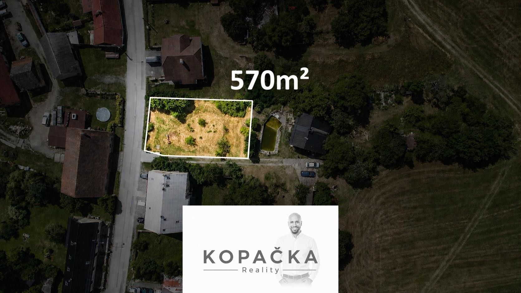 Prodej pozemku 570 m² - foto 1