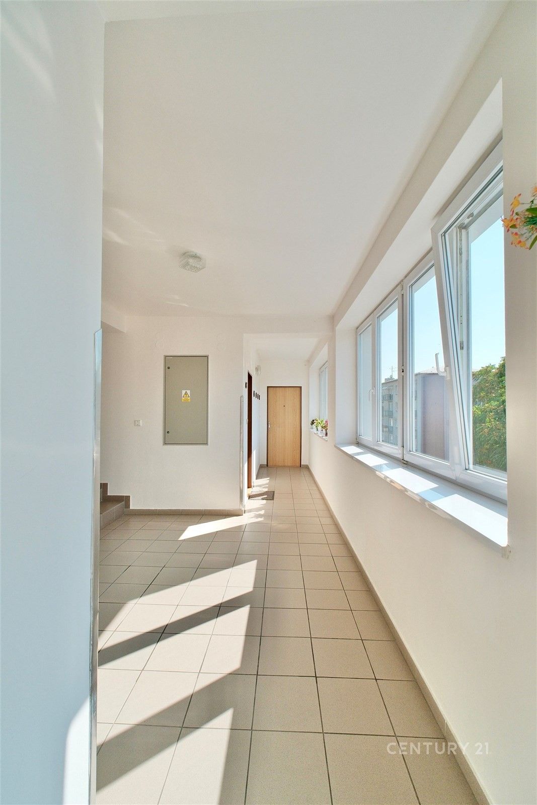 Pronájem bytu 1+kk 38 m² - foto 11