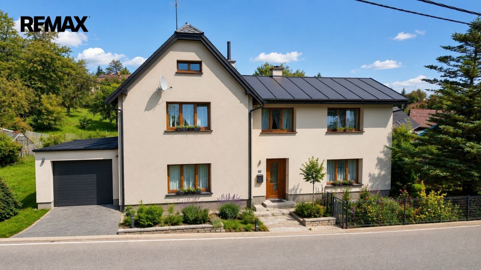 Prodej domu 240 m² - foto 3
