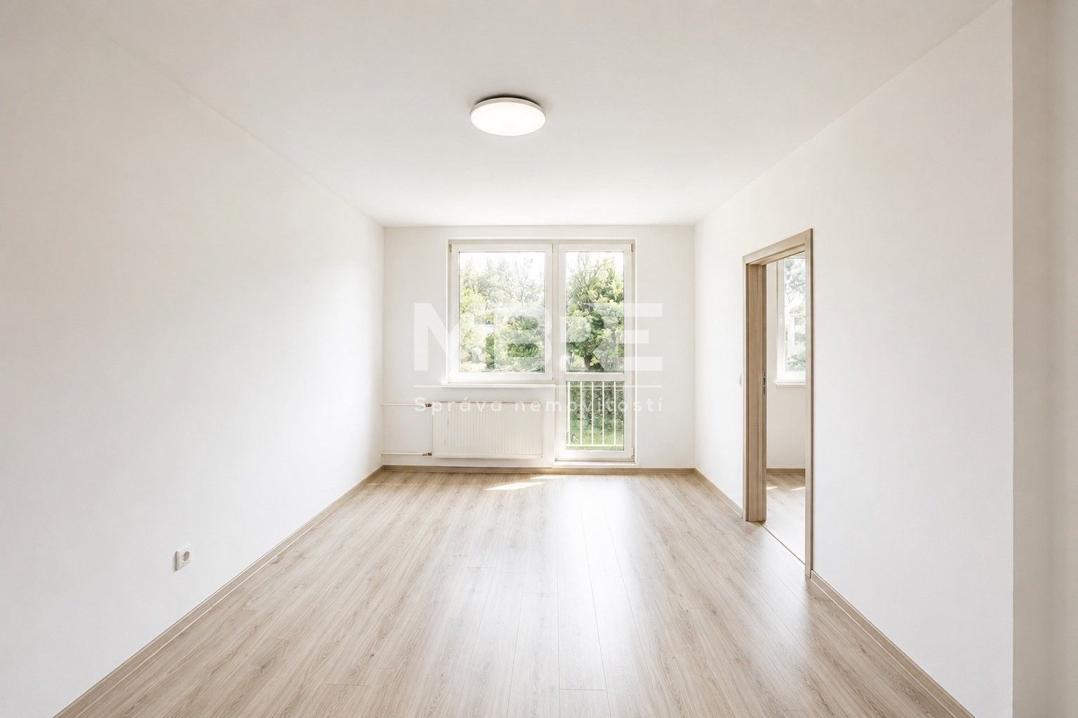 Pronájem bytu 2+1 70 m² - foto 9