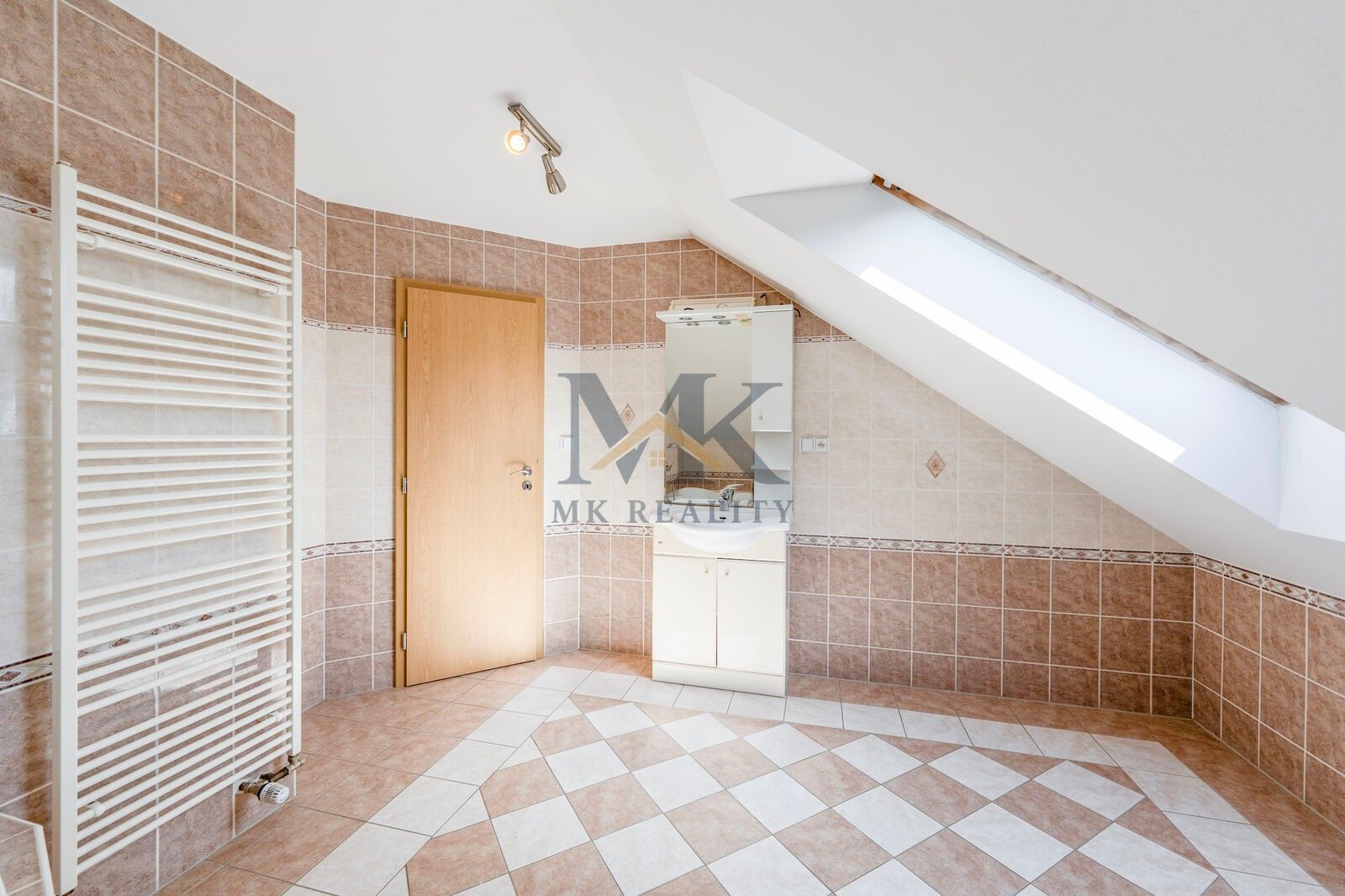 Pronájem domu 347 m² - foto 7