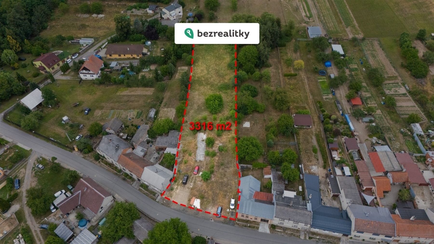 Prodej pozemku 3316 m² - foto 1
