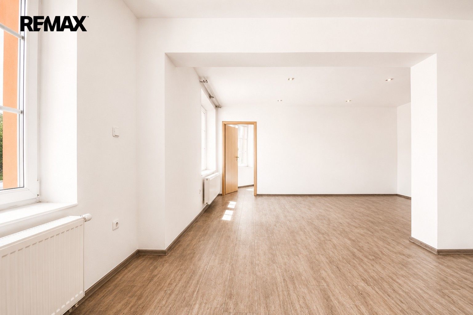 Pronájem bytu 3+kk 68 m² - foto 8