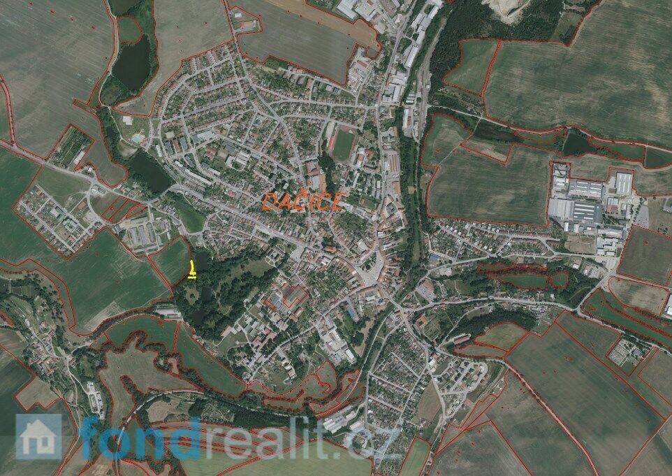 Prodej nemovitosti 326 m² - foto 4