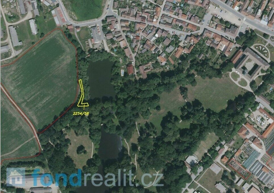 Prodej nemovitosti 326 m² - foto 3