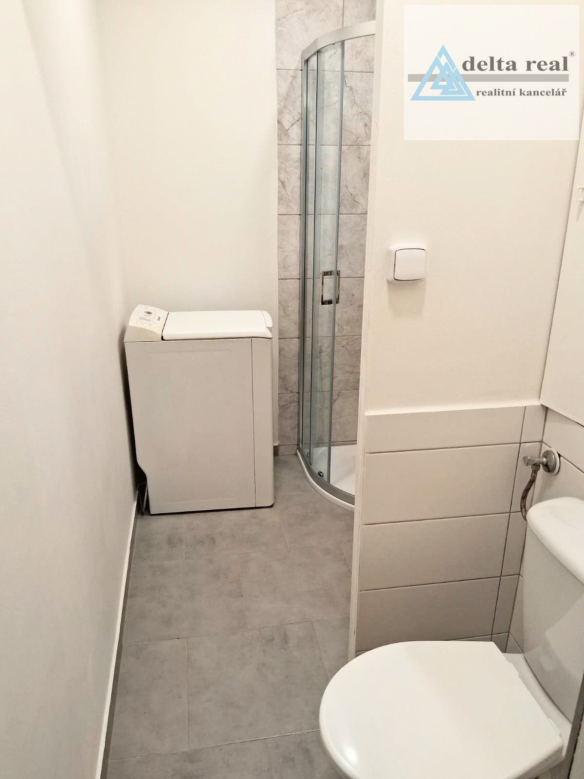 Pronájem bytu 2+1 53 m² - foto 11