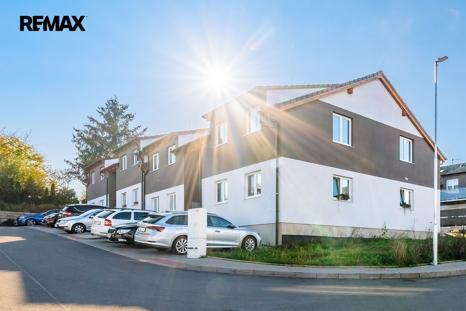 Prodej bytu 4+kk 80 m² - foto 1