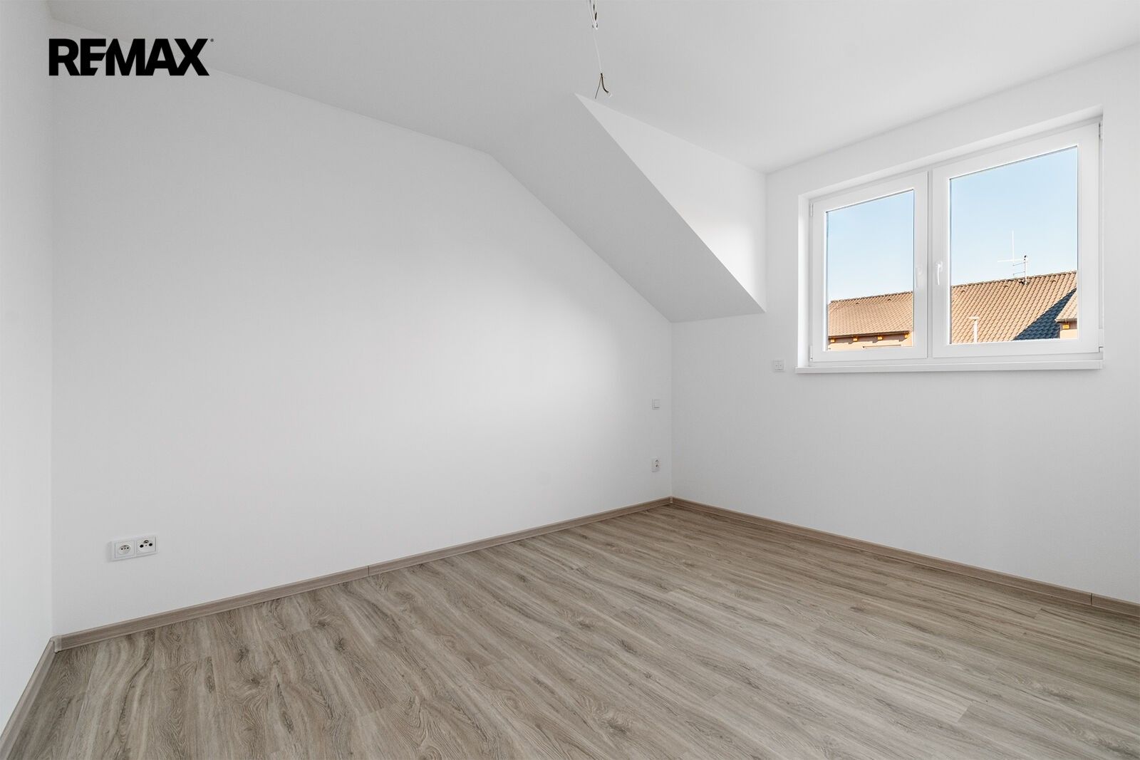 Prodej bytu 4+kk 80 m² - foto 17
