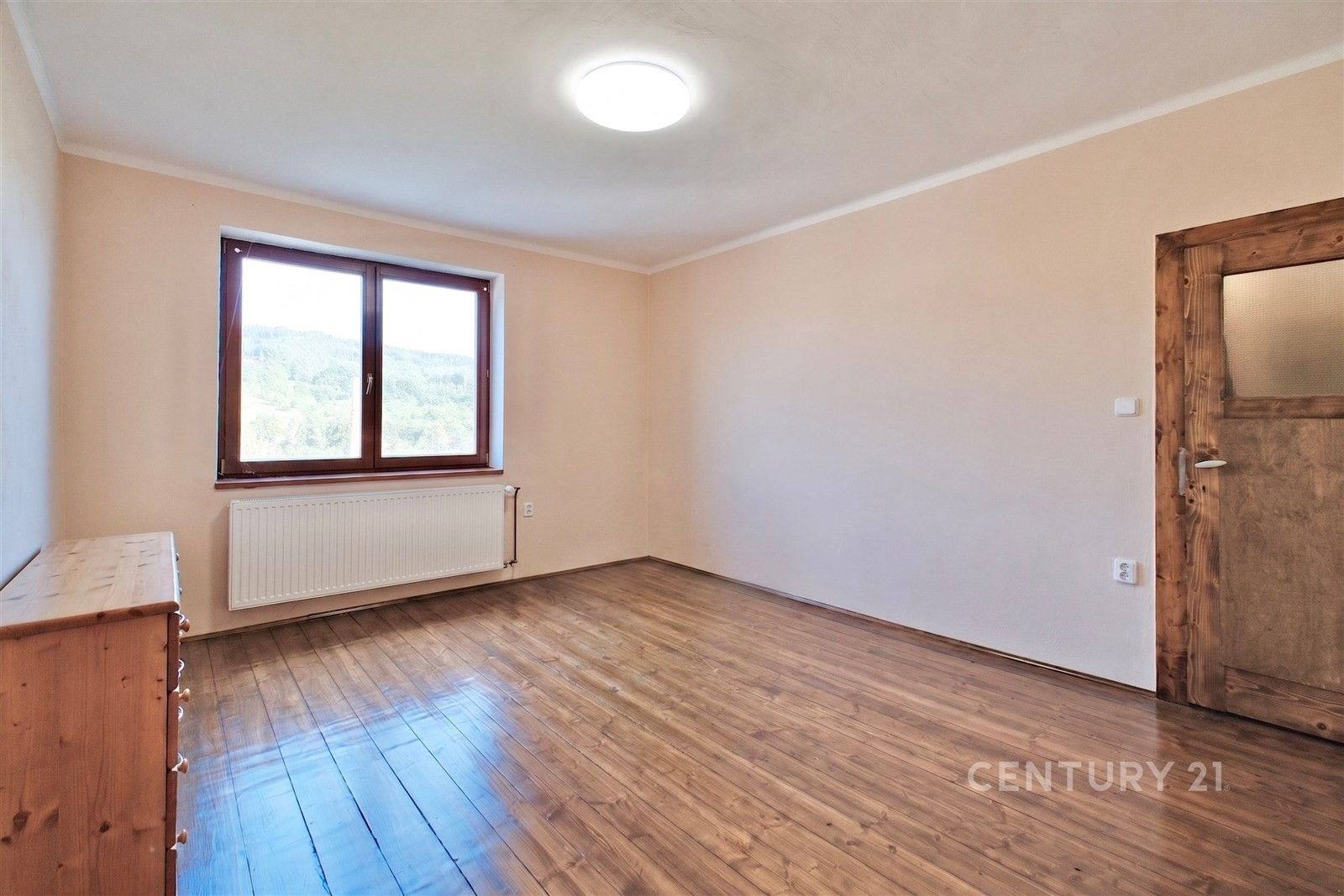 Pronájem bytu 135 m² - foto 9