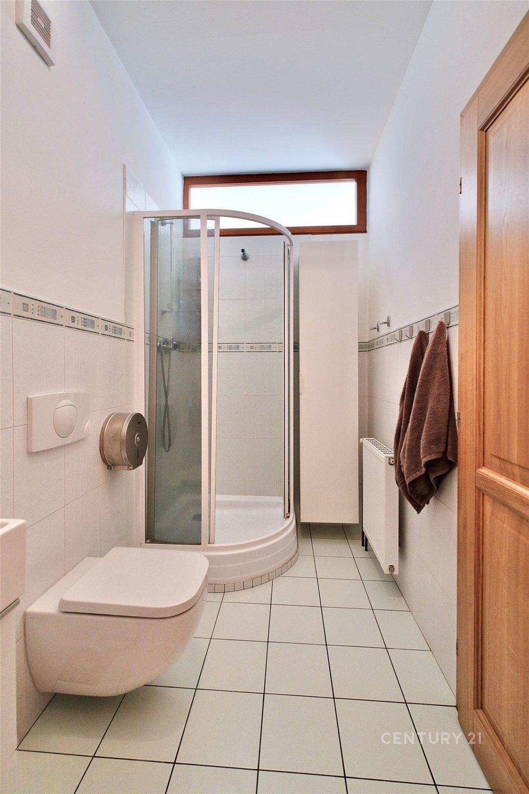 Pronájem bytu 135 m² - foto 16
