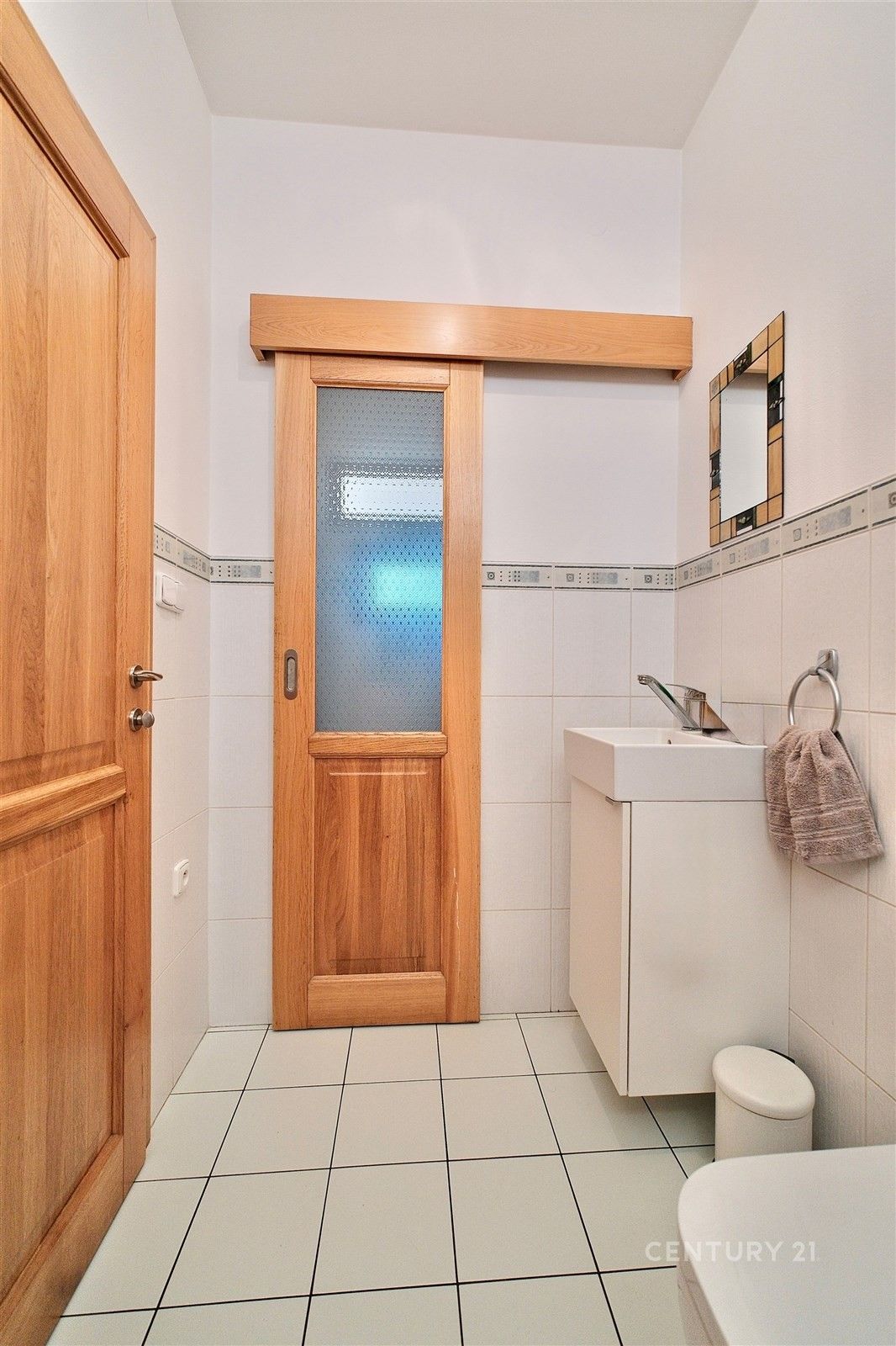 Pronájem bytu 135 m² - foto 17