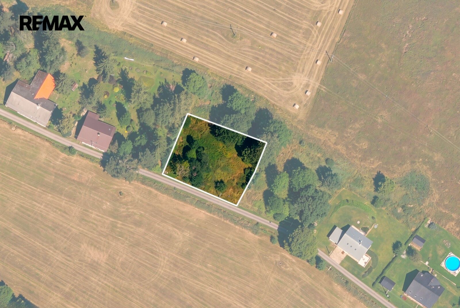 Prodej pozemku 1870 m² - foto 3