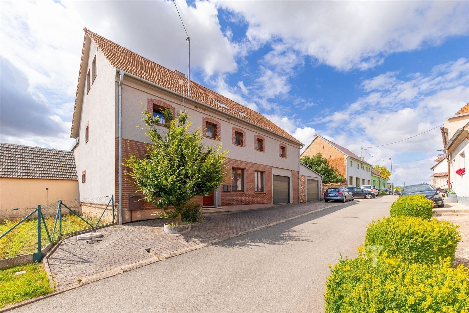 Prodej domu 416 m² - foto 1