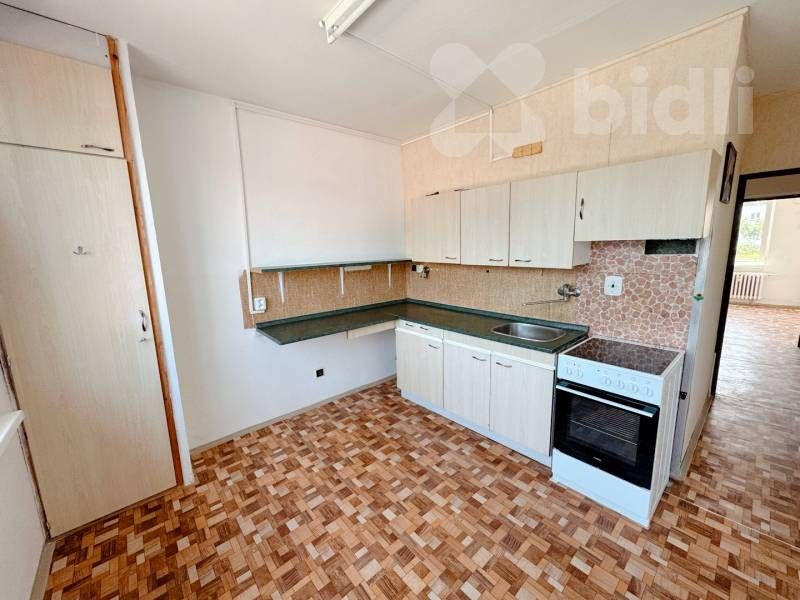 Pronájem bytu 4+1 73 m² - foto 3