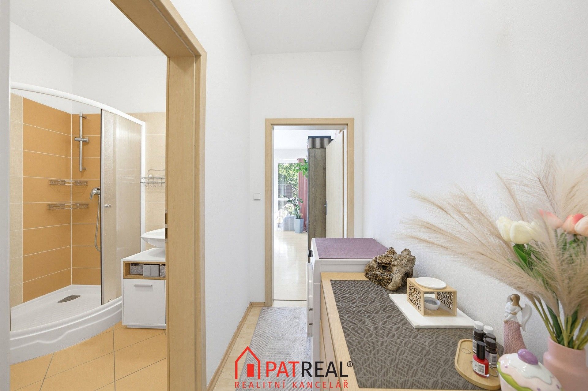 Prodej bytu 1+1 177 m² - foto 9