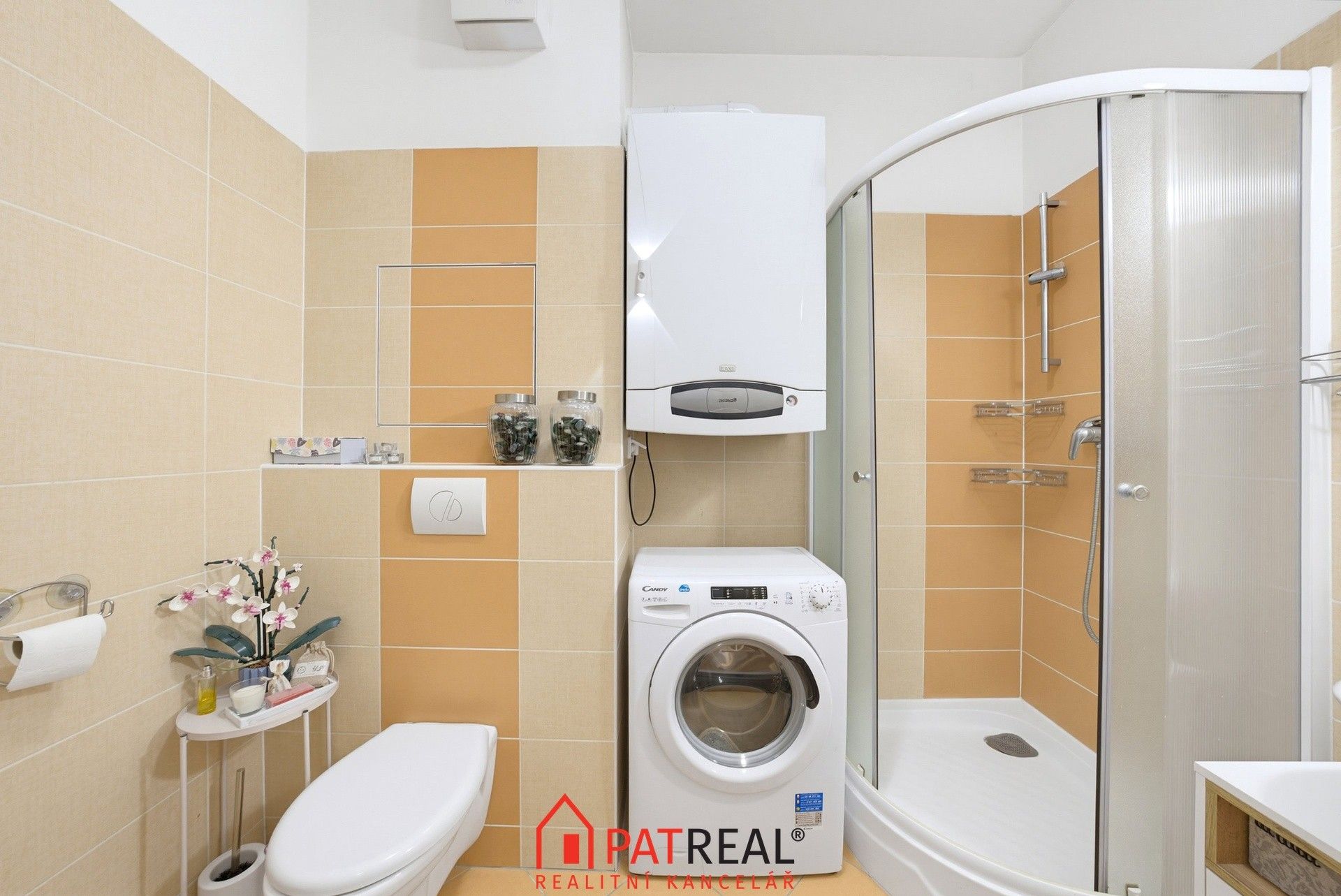 Prodej bytu 1+1 177 m² - foto 10