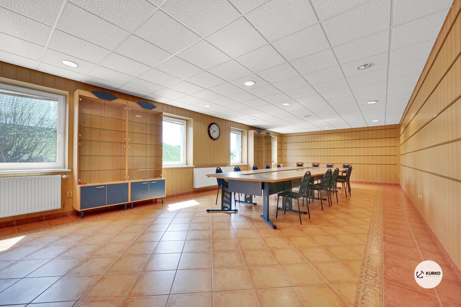 Pronájem komerčního prostoru 950 m² - foto 9