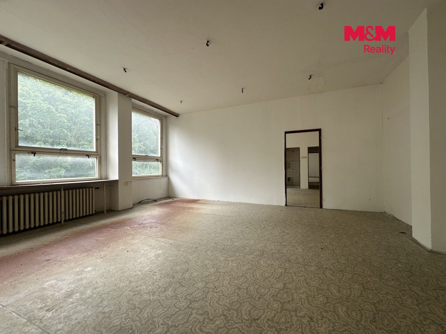 Prodej komerčního prostoru 900 m² - foto 21